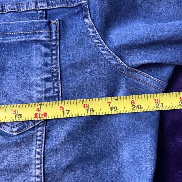 Reversible Floral Denim Jacket - Picture 8 of 10